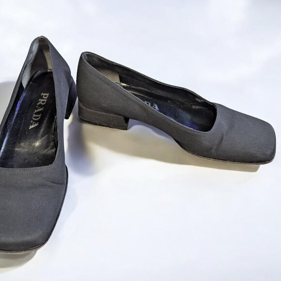 Vintage Prada Black Fabric Square Toe Block Heel Pumps, Size 35.5,US 5.5, Box - Picture 10 of 12